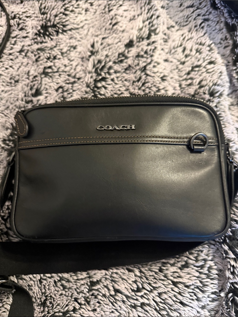Coach Black Leather Messenger Crossbody Bag for Men